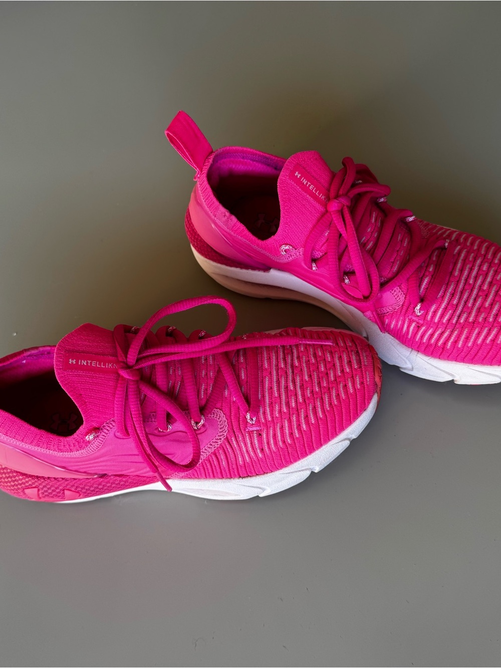 UNDER ARMOUR | Women's Bright Pink Knit Running Sneakers